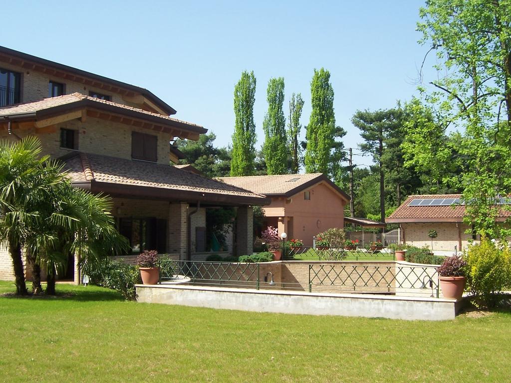 Maison D'Elite Seregno Buitenkant foto